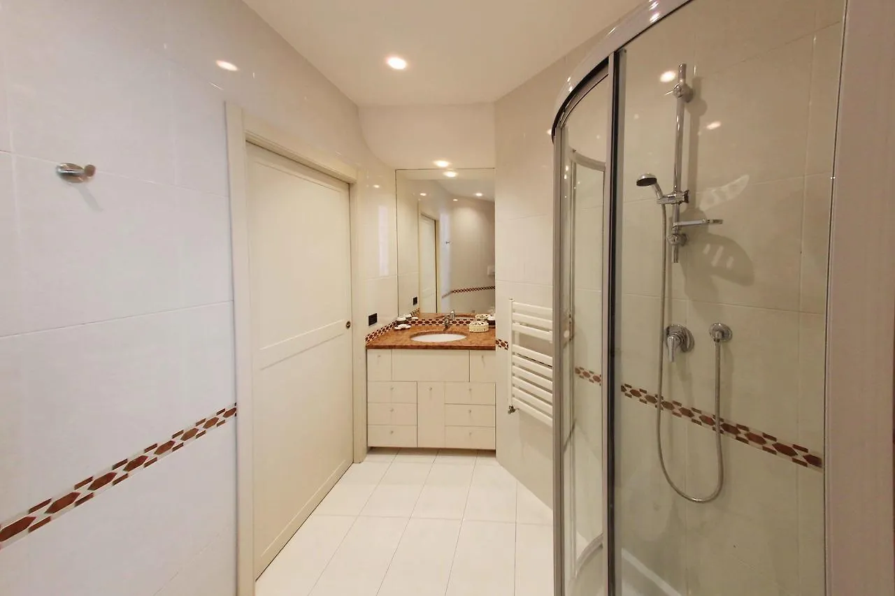 Apartment De Rossi Bari