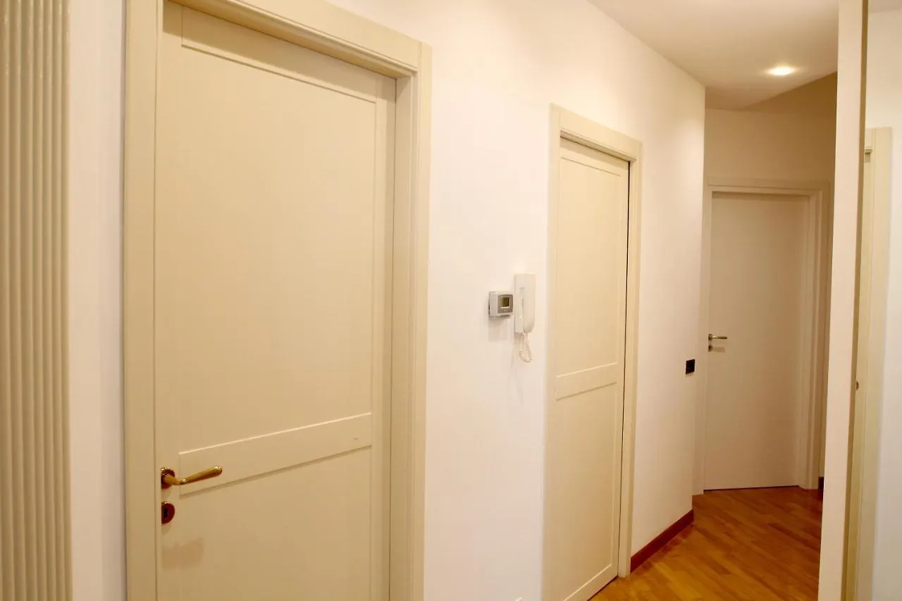 Apartment De Rossi Bari